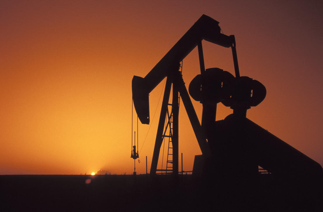 oil pump sunset